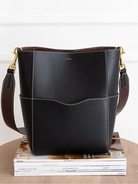 Aallyn Jordan Bucket Bag leather bag black and gold daily essentials bag